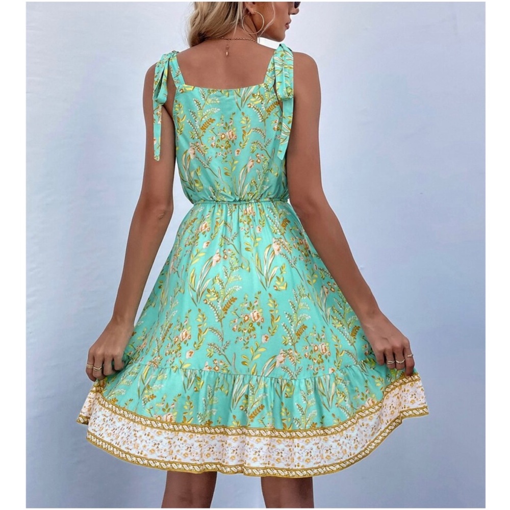 Boho Mint Floral Print Ruffle Dress - Picture 3 of 5